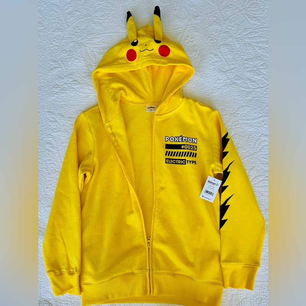 Yellow Pokémon Pikachu Hoodie
